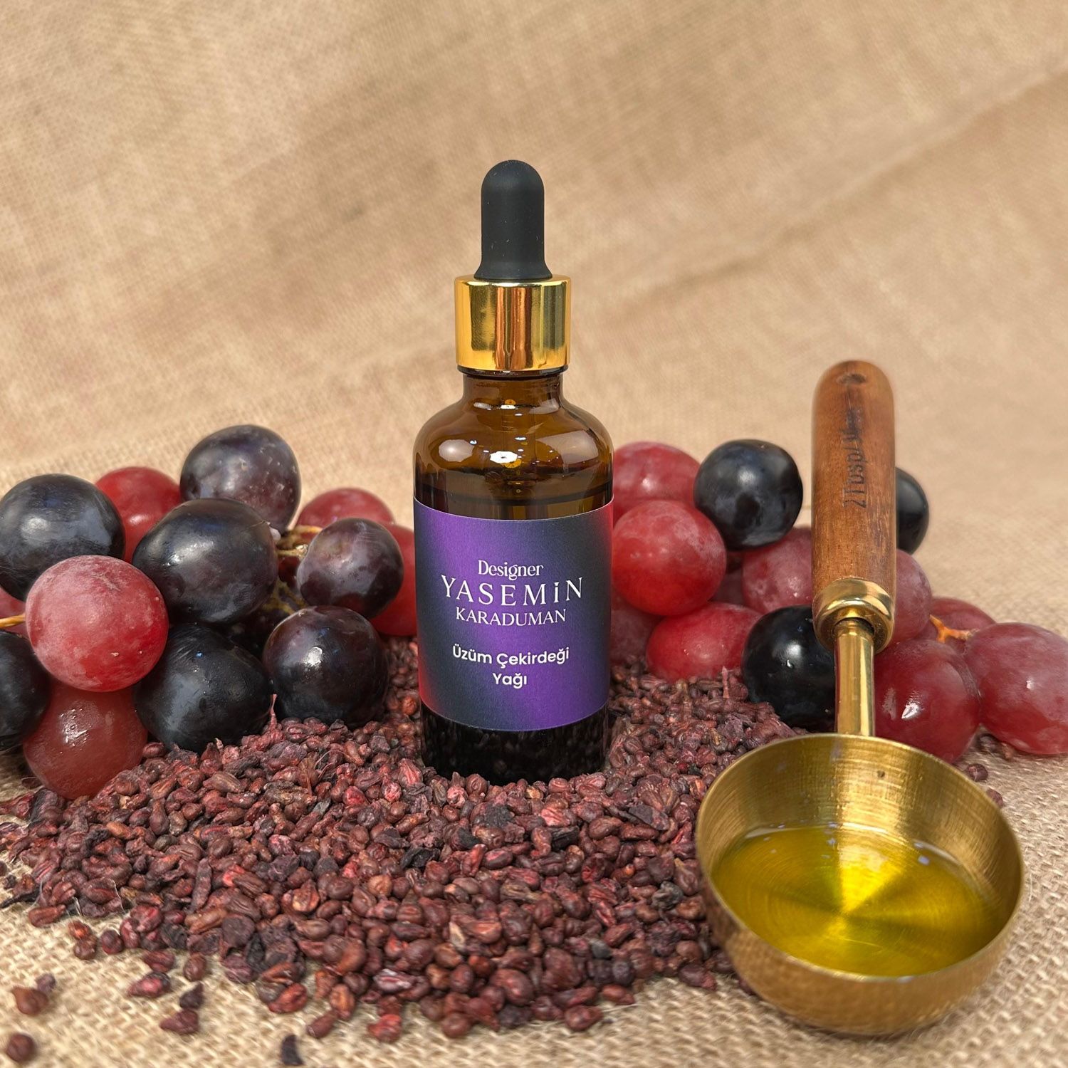 Siyah Üzüm Çekirdeği Yağı - 1